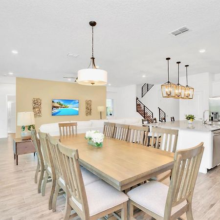 Stunning 9Br Home - Family Resort With Private Pool, Hot Tub, Games Room And Bbq! Kissimmee Kültér fotó