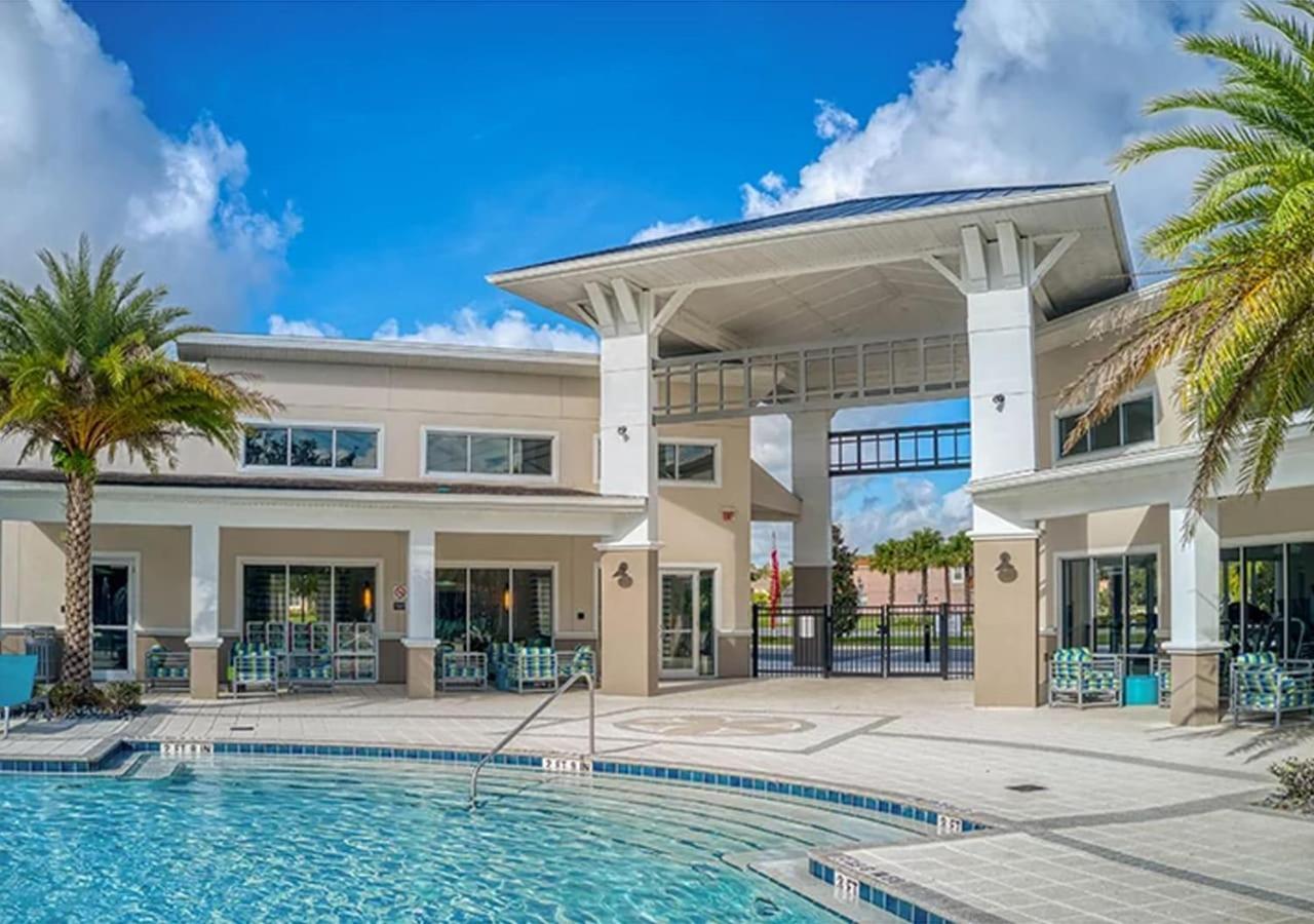 Stunning 9Br Home - Family Resort With Private Pool, Hot Tub, Games Room And Bbq! Kissimmee Kültér fotó