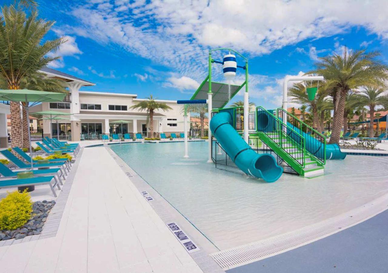Stunning 9Br Home - Family Resort With Private Pool, Hot Tub, Games Room And Bbq! Kissimmee Kültér fotó
