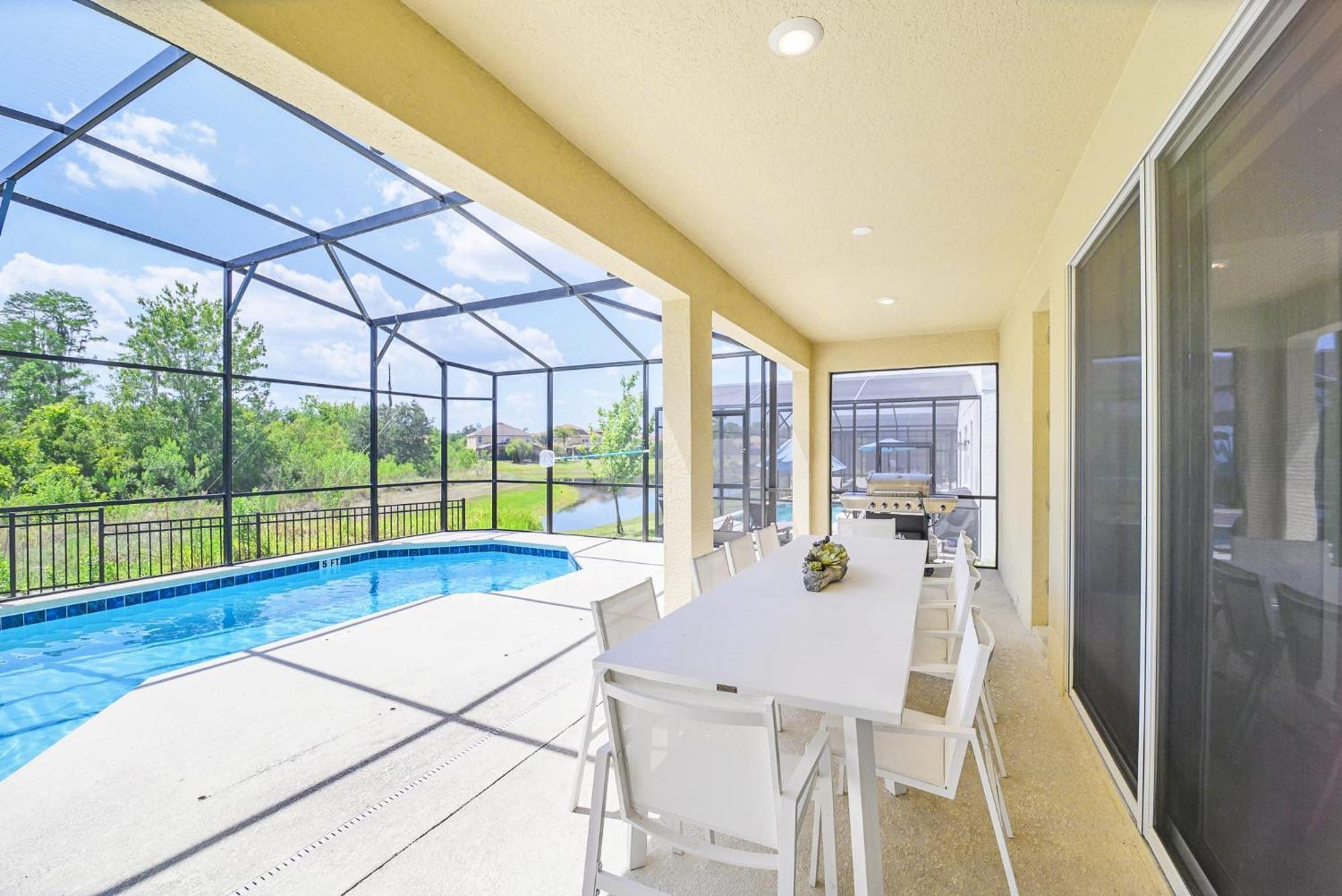 Stunning 9Br Home - Family Resort With Private Pool, Hot Tub, Games Room And Bbq! Kissimmee Kültér fotó